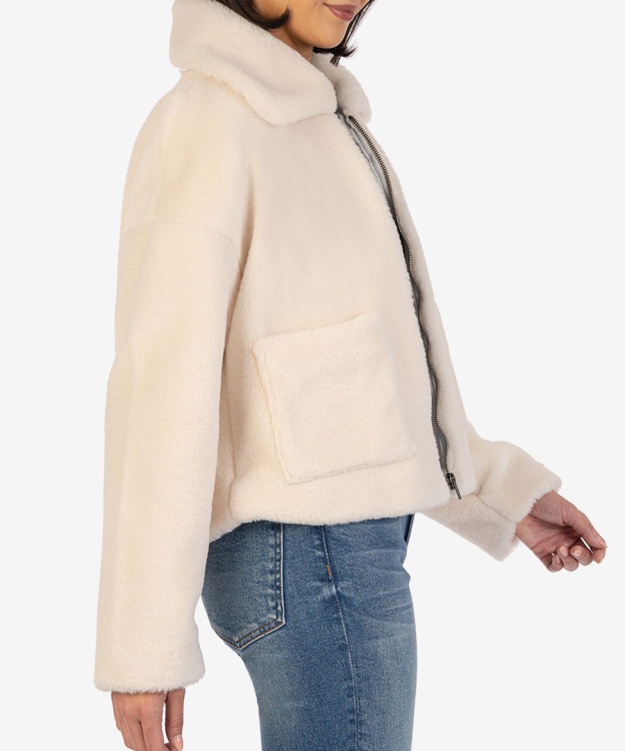 Clothing Kut from the Kloth | Drea Faux Fur Jacket Cream